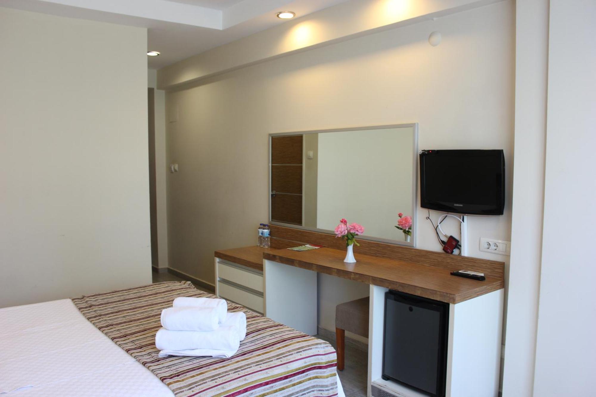 Balcova Termal Hotel Izmir Exterior foto